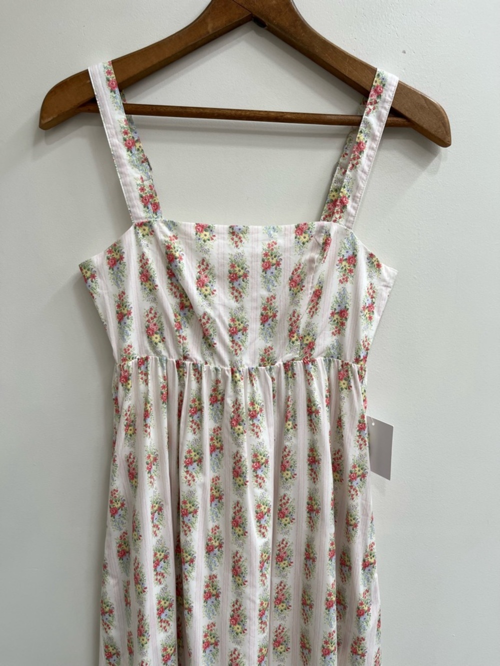 Petal & Pup Gabriela flower bouquet print maxi dress ivory pink cottagecore S - Picture 5 of 15